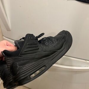 Black Men's Athletic Shoes